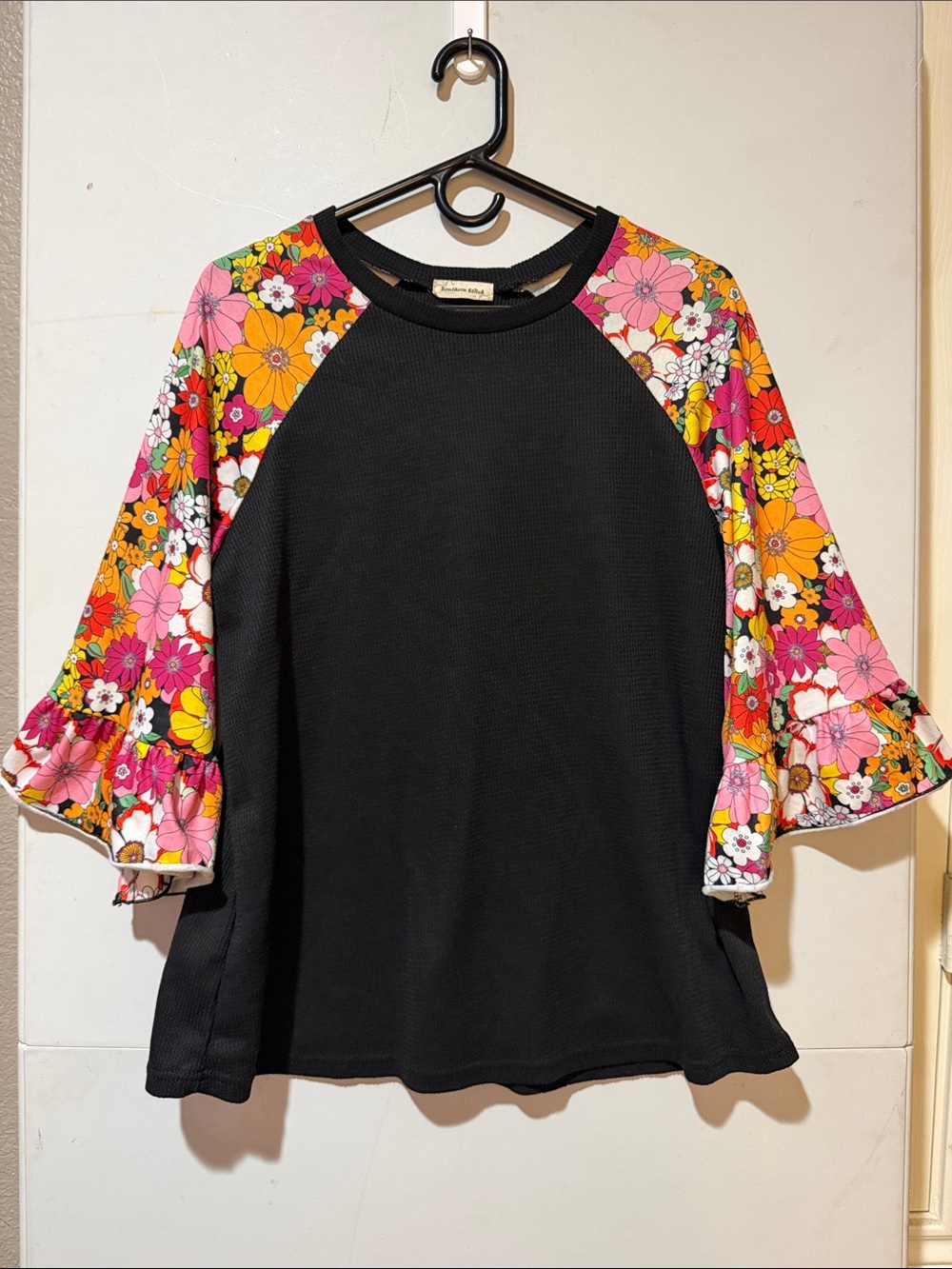 Women's Black Top with Pink & Orange Floral Raglan/bell 3/4 sleeves